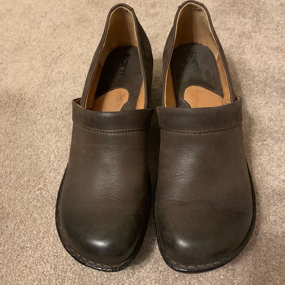 Born Shoes - BORN Toby II Clogs , Size 11